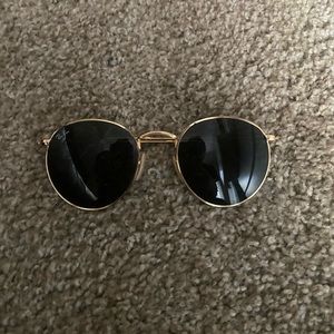 Ray ban sunglasses